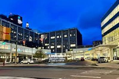 SUNY Upstate Medical University Hospital (Syracuse, NY)